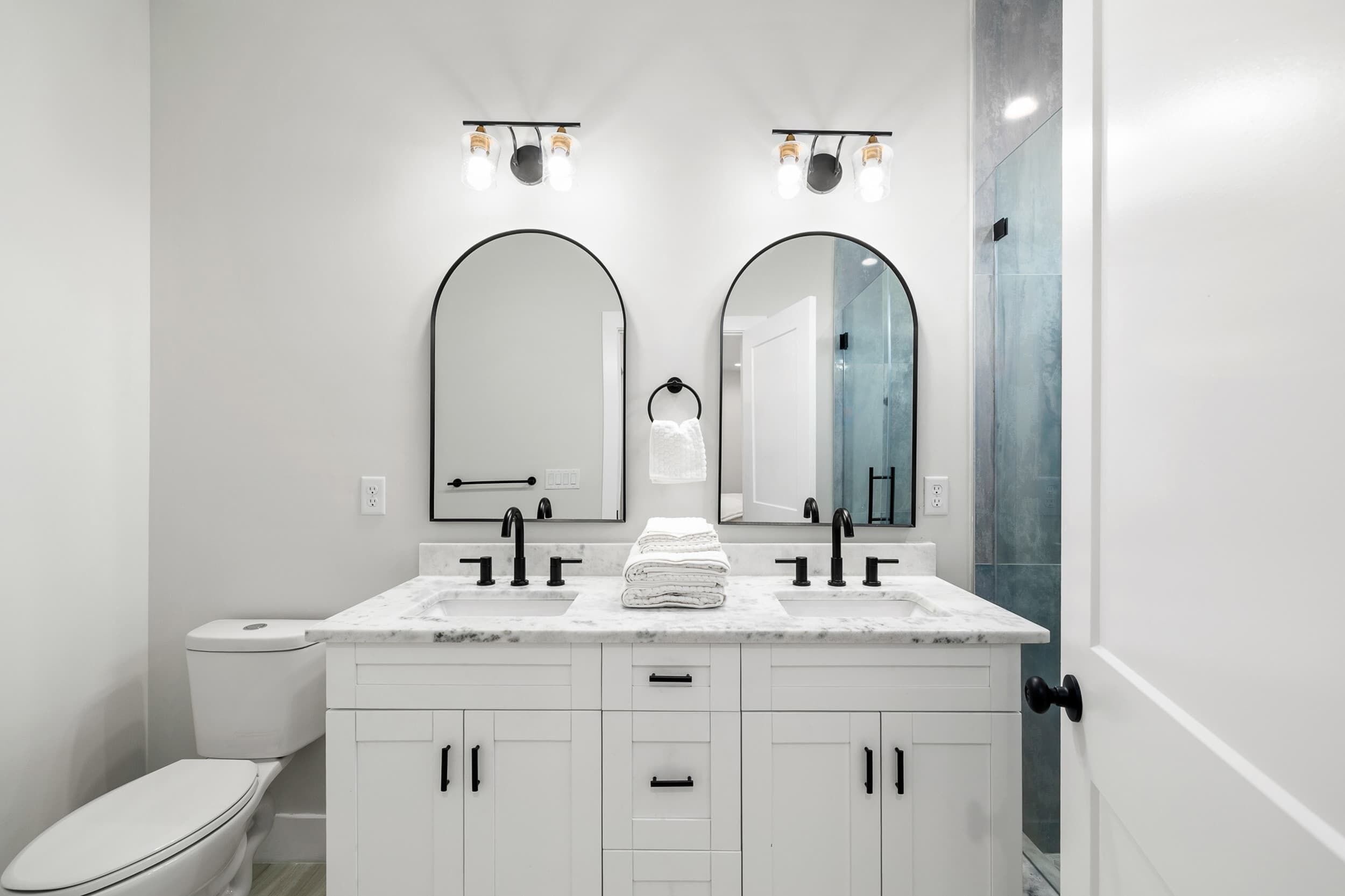 Townhome, Multiple Beds, Patio, City View (1906 W Cherry St, 2) | Bathroom | Towels