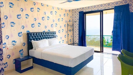 Deluxe Room, Resort View | Desk, laptop workspace, iron/ironing board, free WiFi. Wilson Valley Resort