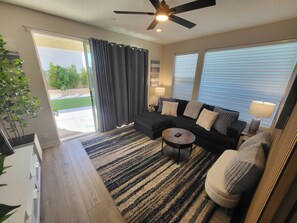 Smart-TV, Computerbildschirme, Drucker