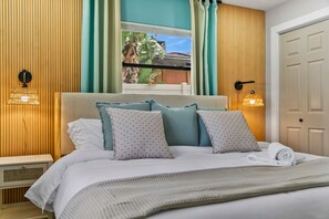 4 Schlafzimmer, Zimmersafe, Bügeleisen/Bügelbrett, Reisekinderbett