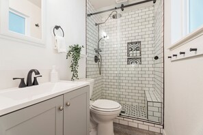 Shower, hair dryer, towels, soap - The Pine Desert Retreat - Scottsdale's Ultimate Getaway (Scottsdale)