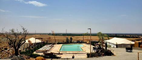 15 piscines extérieures