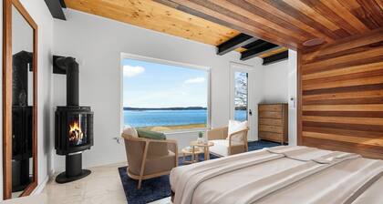 Ocean front home. 4 bedrooms, 3 baths. Gorgeous views.