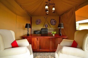 Interior - Kiboko Luxury Camp (Naivasha)