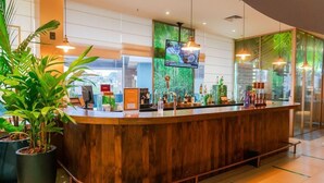 Bar (on property) - Ibis Styles Curitiba Airport Hotel (Sao Jose dos Pinhais)