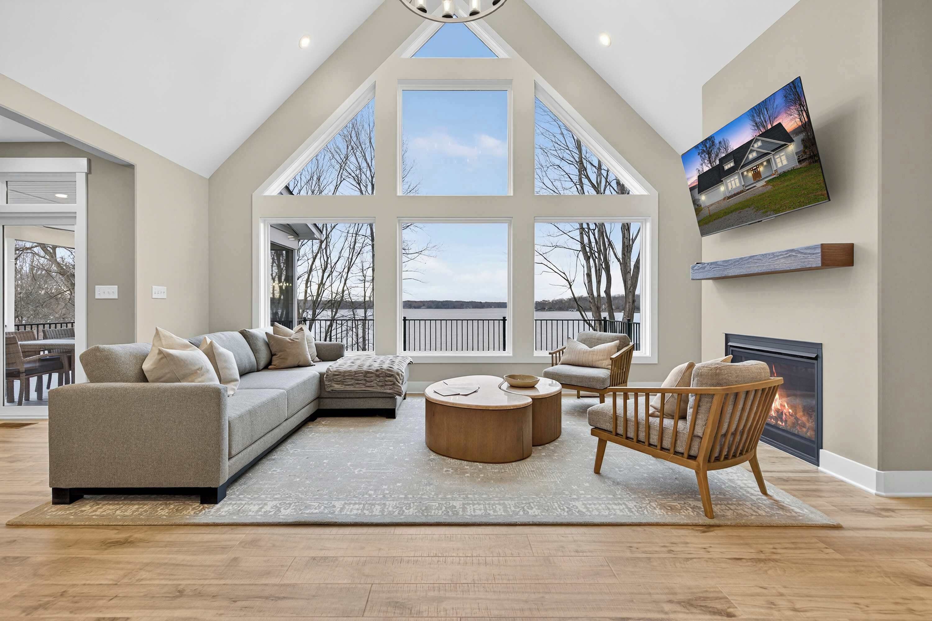 TV connectée, cheminée, espaces bureaux