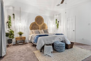 Strykejern/-brett, wi-fi og sengetøy