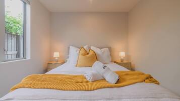 3 Schlafzimmer, Bügeleisen/Bügelbrett, WLAN, Bettwäsche