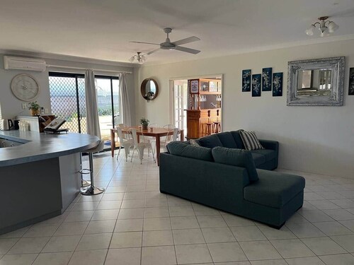 Hibiscus Haven in Eaton