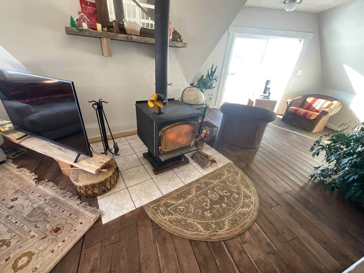 TV connectée, cheminée