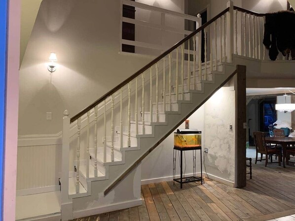 Unclassified image, 1 of 37, button