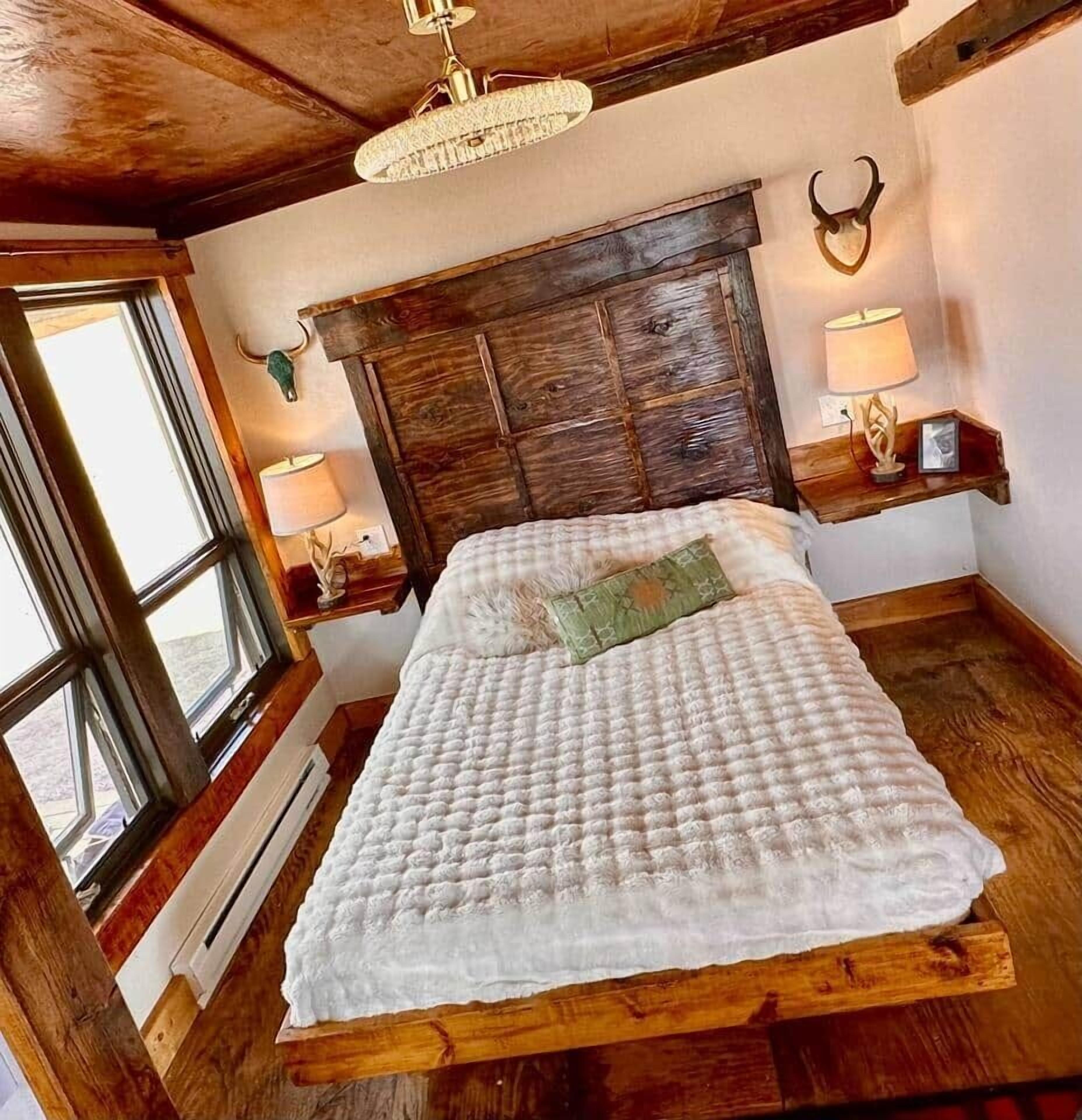 Strykjärn/strykbräda, gratis wi-fi och sängkläder