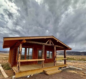 Exterior - Trapper cabin on a working ranch near Centennial (Albany County)