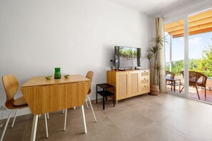 Dining - Cozy 2BR Flat with Garden/pool in Nerjathe best climate in Europe ! (Nerja)