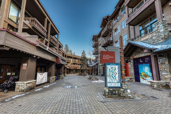 المنشأة من الخارج