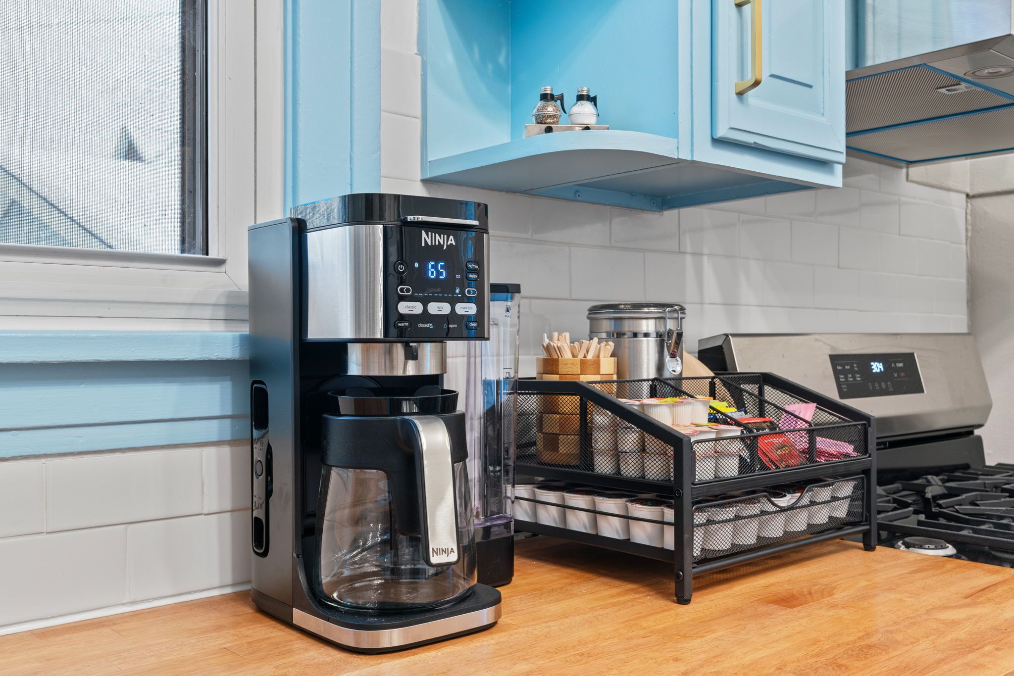 冰箱、微波炉、烤箱、炉灶