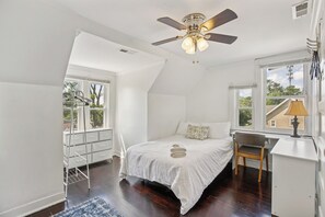 Fer et planche à repasser, Wi-Fi, draps fournis