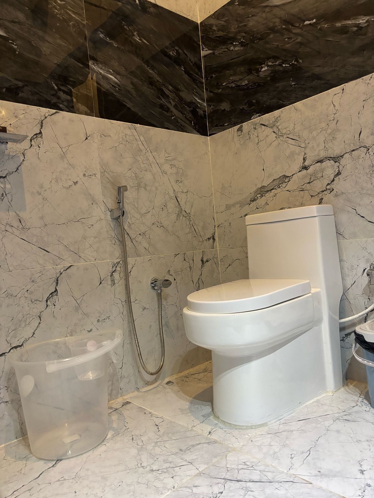 奢华村舍 | 浴室 | 淋浴设施、免费洗浴用品、吹风机、毛巾