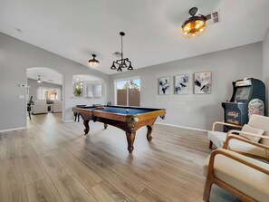Games room - Surprise! Hot Pool Home! Sleeps 10, So Cool! (Surprise)