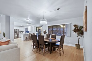 Dining - Private Spa Estate: Hot Tub, Sauna, Cold Plunge + Game Room | 3BR Sleeps 8 (Prescott Valley)