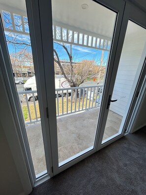 Interior - Central Wagga Wagga Residence-, New, quality throughout, luxury, safe, comfort. (Wagga Wagga)