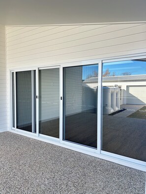 Exterior detail - Central Wagga Wagga Residence-, New, quality throughout, luxury, safe, comfort. (Wagga Wagga)