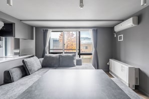 Iron/ironing board, free WiFi, bed sheets - GRACE301 (Sapporo)