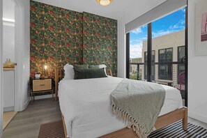 Room - Heart of Wynwood - Rooftop Pool - Balcony - New 1BD (Miami)