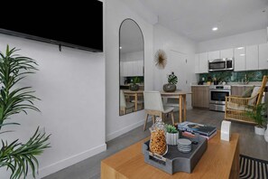 Fridge, microwave, oven, stovetop - Heart of Wynwood - Rooftop Pool - Balcony - New 1BD (Miami)