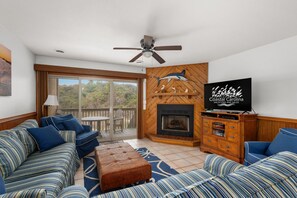 Smart TV - House of the Rising Sun: Oceanfront Townhome w/views, Community Pool and Tennis Courts (Nags Head)