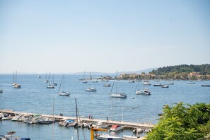 Marina - Stay close to beaches and tavernas while enjoying your own private pool (Gazatika)