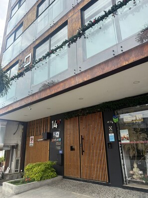 Exterior detail - Aparthotel Short Term Rentals Apartments (Armenia)