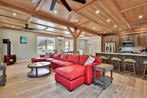 Smart TV, offices - NEW! Smart 3BR Basecamp w/ Hot Tub, AC, EV Charger & Flat Parking (Pittsfield)