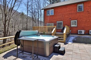 Terrace/patio - NEW! Smart 3BR Basecamp w/ Hot Tub, AC, EV Charger & Flat Parking (Pittsfield)