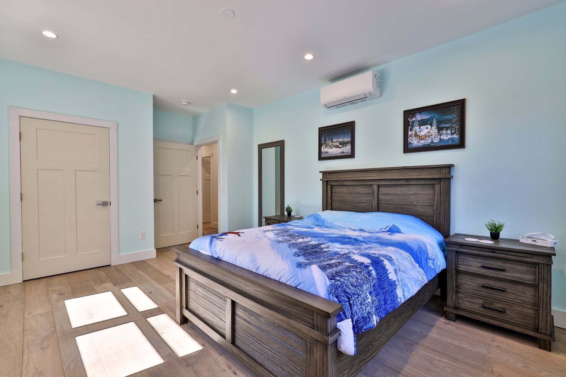 3 bedrooms, desk, free WiFi, bed sheets