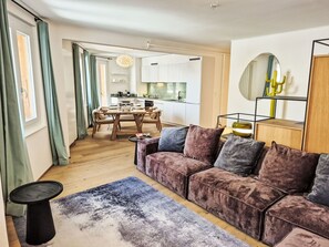 TV - Résidence Terrazza 1 by Interhome (Crans-Montana)