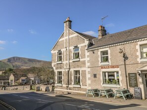 Exterior - LITTLE BARGATE, pet friendly in Castleton, Peak District (Hope Valley)