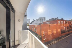 Property grounds - Havana Lane | Boutique 1B1B in South Melbourne (South Melbourne)