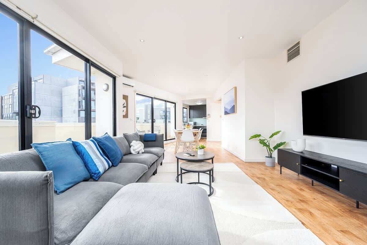 Télévision, espaces bureaux