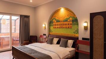 Superior Double Room, Balcony, Courtyard View | Down duvets, in-room safe, individually decorated, desk