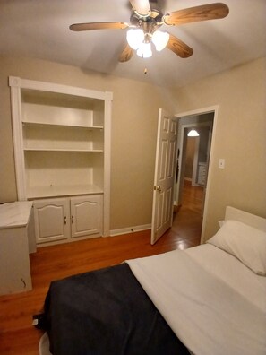 3 slaapkamers, gratis wifi, beddengoed