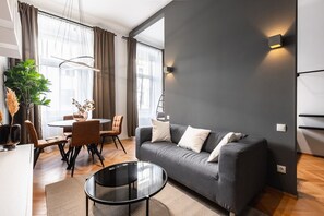 TV - 50m² super stylish newly renovated apartment (Wien)