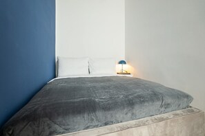 Bügeleisen/Bügelbrett, WLAN, Bettwäsche