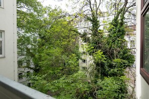 Property grounds - Bright, modern and central flat with a terrace (Wien)