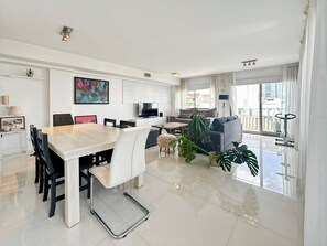 Apartment, 1 Bedroom, Accessible, Balcony | Dining room - Charming Buenos Aires Apartment With City Views (Buenos Aires)