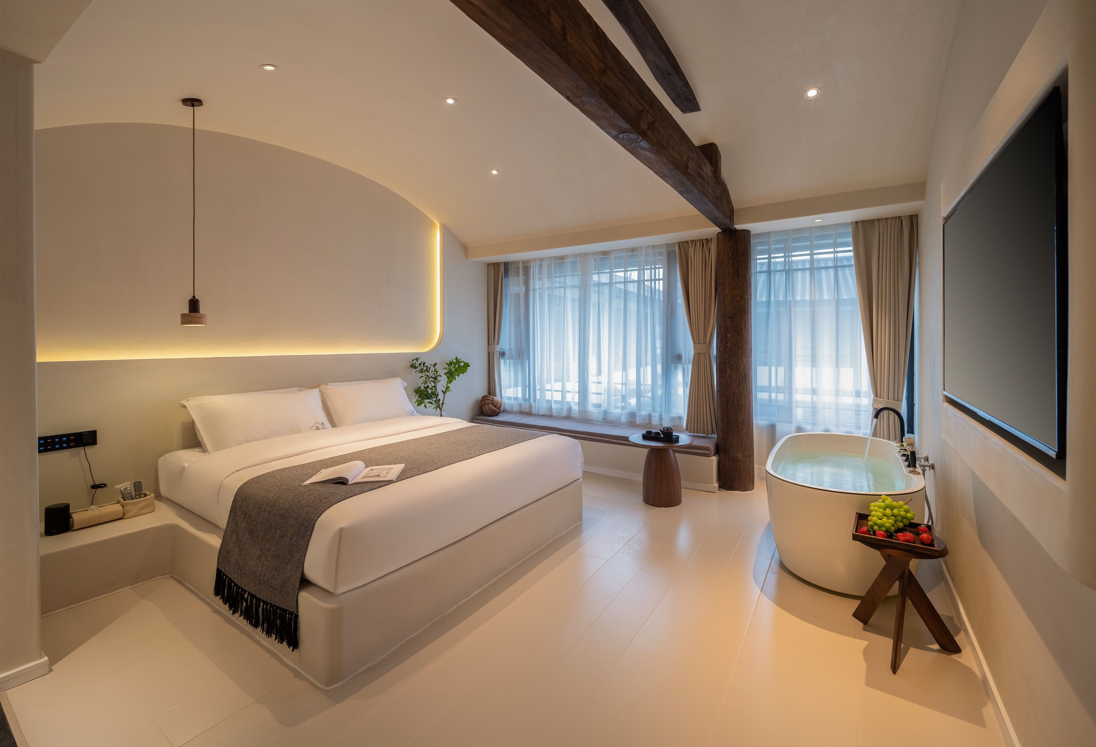 슈피리어 더블룸, 정원 전망 | 각각 다른 스타일의 인테리어, 각각 다르게 가구 비치, 무료 WiFi