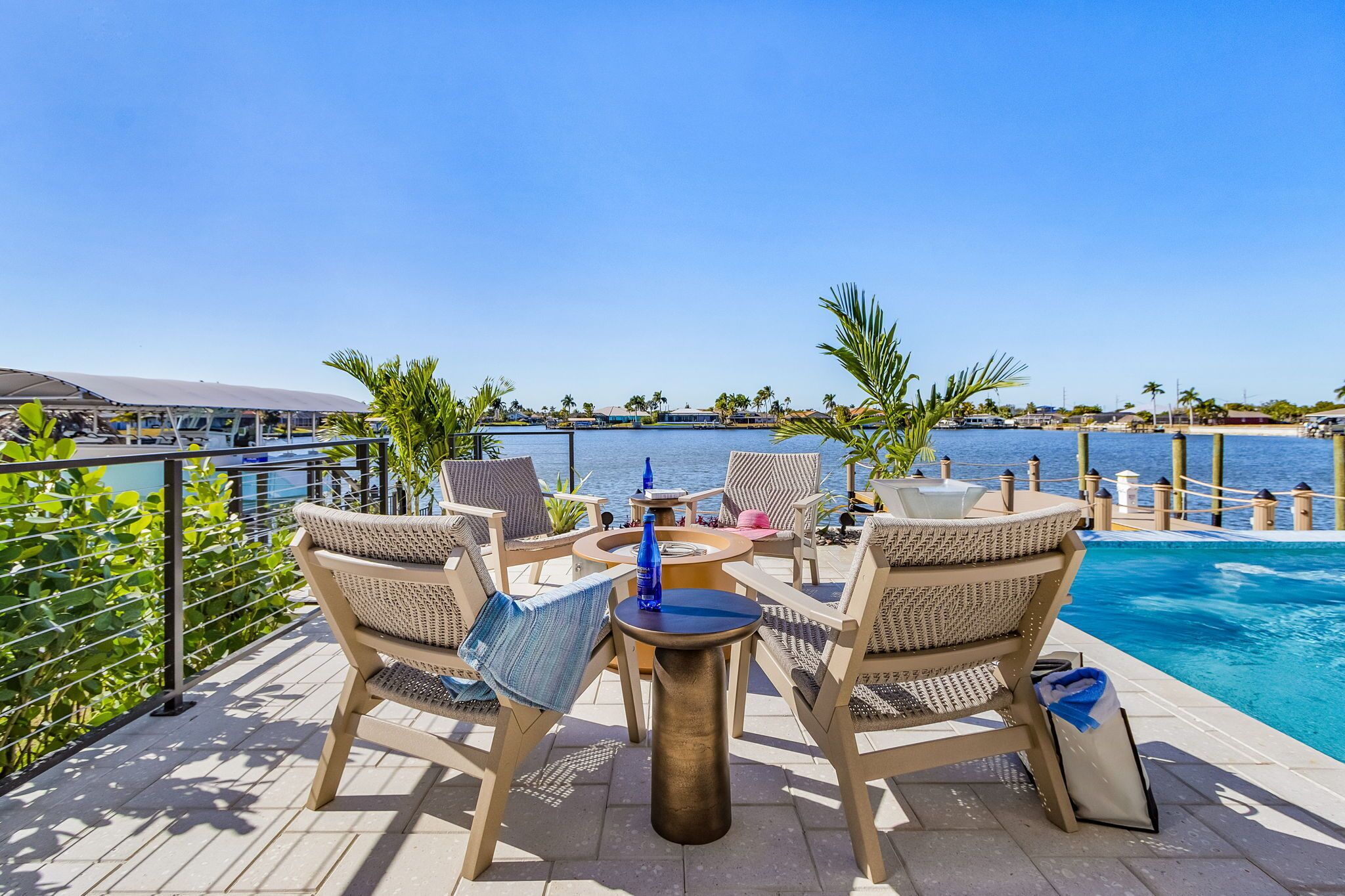 Et oppvarmet basseng