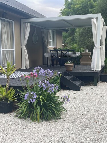 Rangiora Country Cottage Escape | Two-Bedroom Rural Retreat