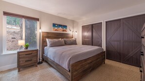 3 bedrooms, WiFi, bed sheets - New! - Easy Access to Northstar Slopes - Casa Gold Bend (Truckee)