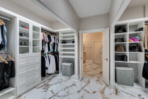 Interior - Vegas Villa • Pool, Waterfall, Gazebo, Gym, Sauna, Bar, Fireplace (Las Vegas)